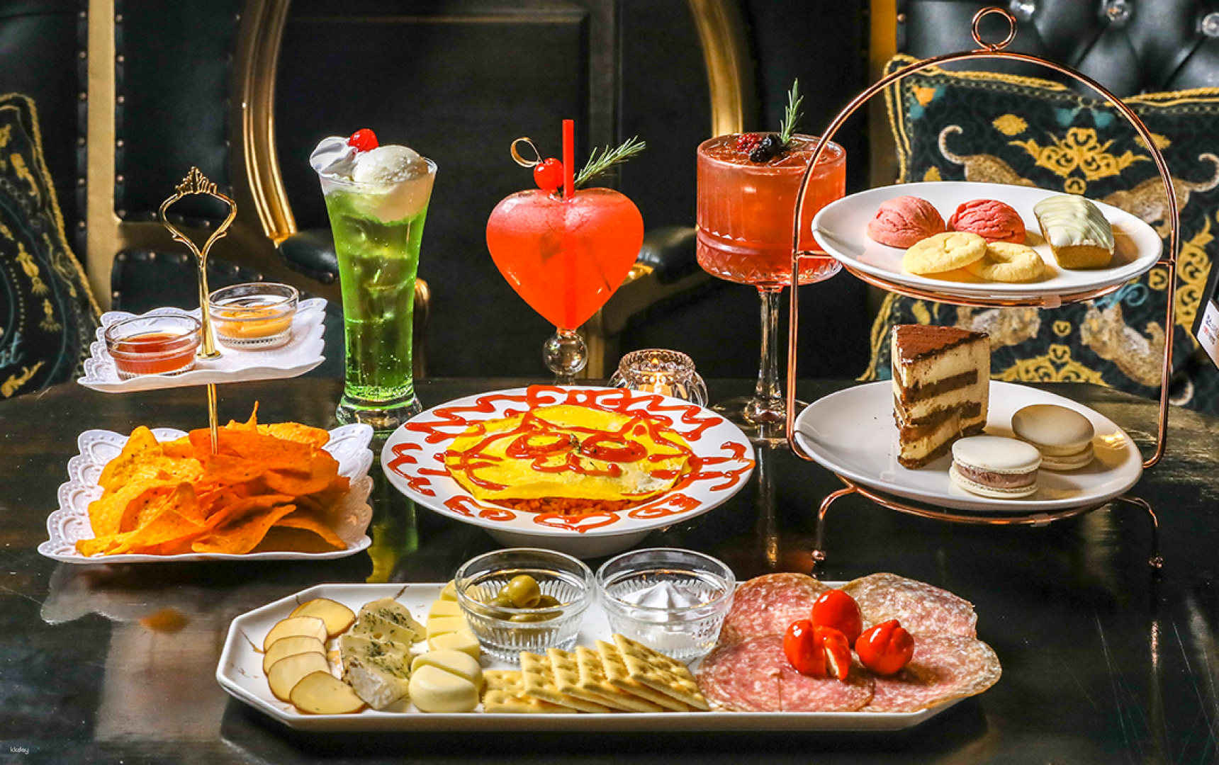 YARE YARE OJOUSAMA HOW DO YOU DO CAFE TOUR - Photo 1 of 5